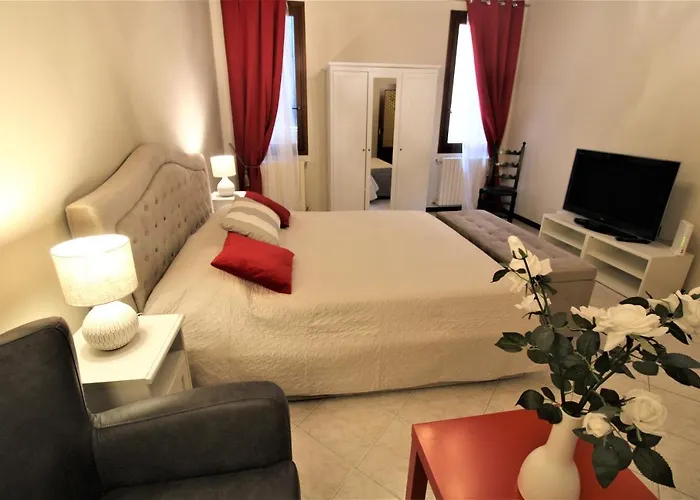 Central And Spacious Apartment